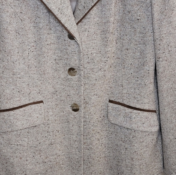Vintage 90s Hunt Club | Beige Tweed Wool Blend Blazer with Brown Trim Size 8 - Picture 3 of 5